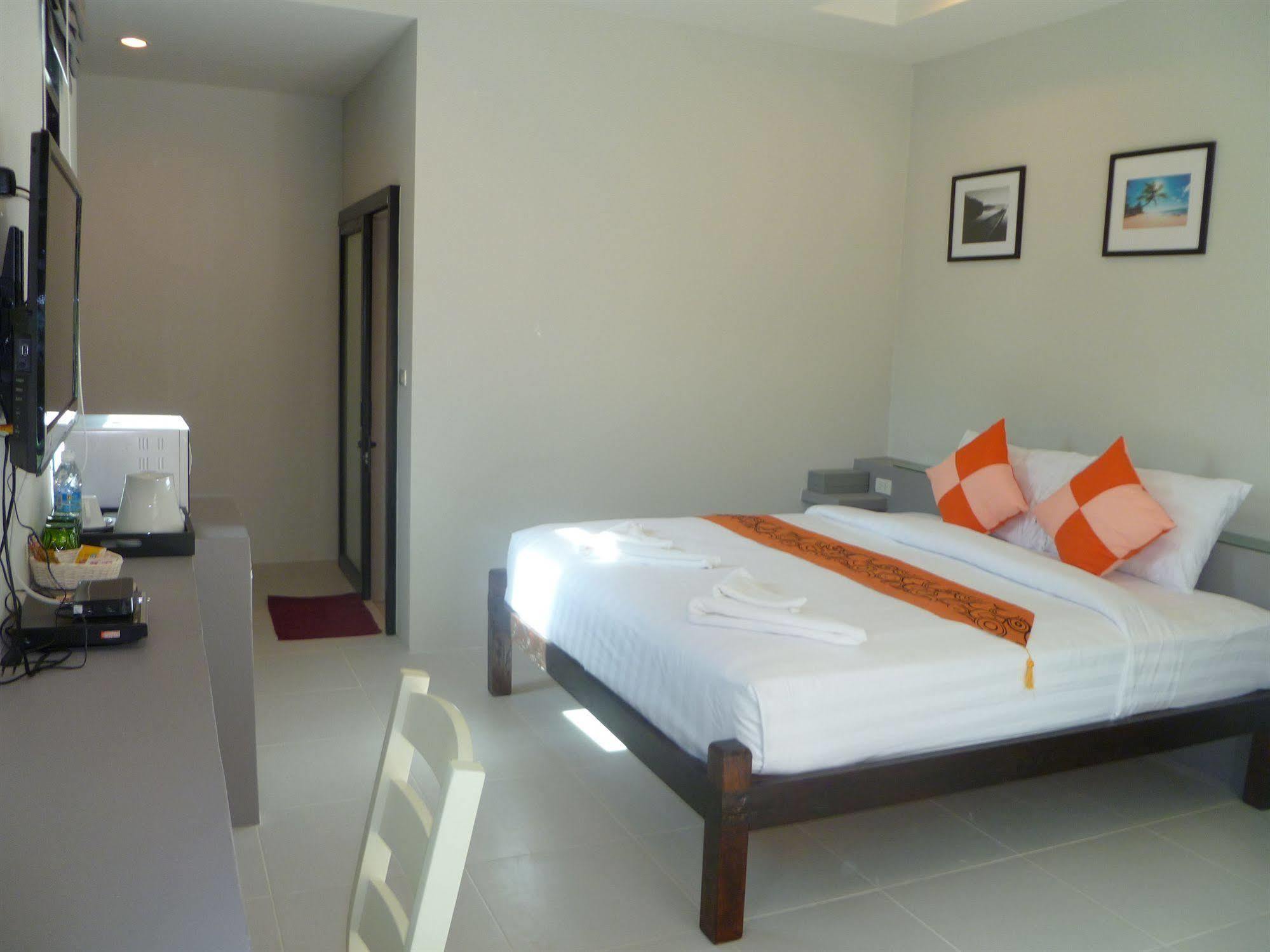 Sun Moon Star Resort Koh Phangan Haad Yao Exterior foto
